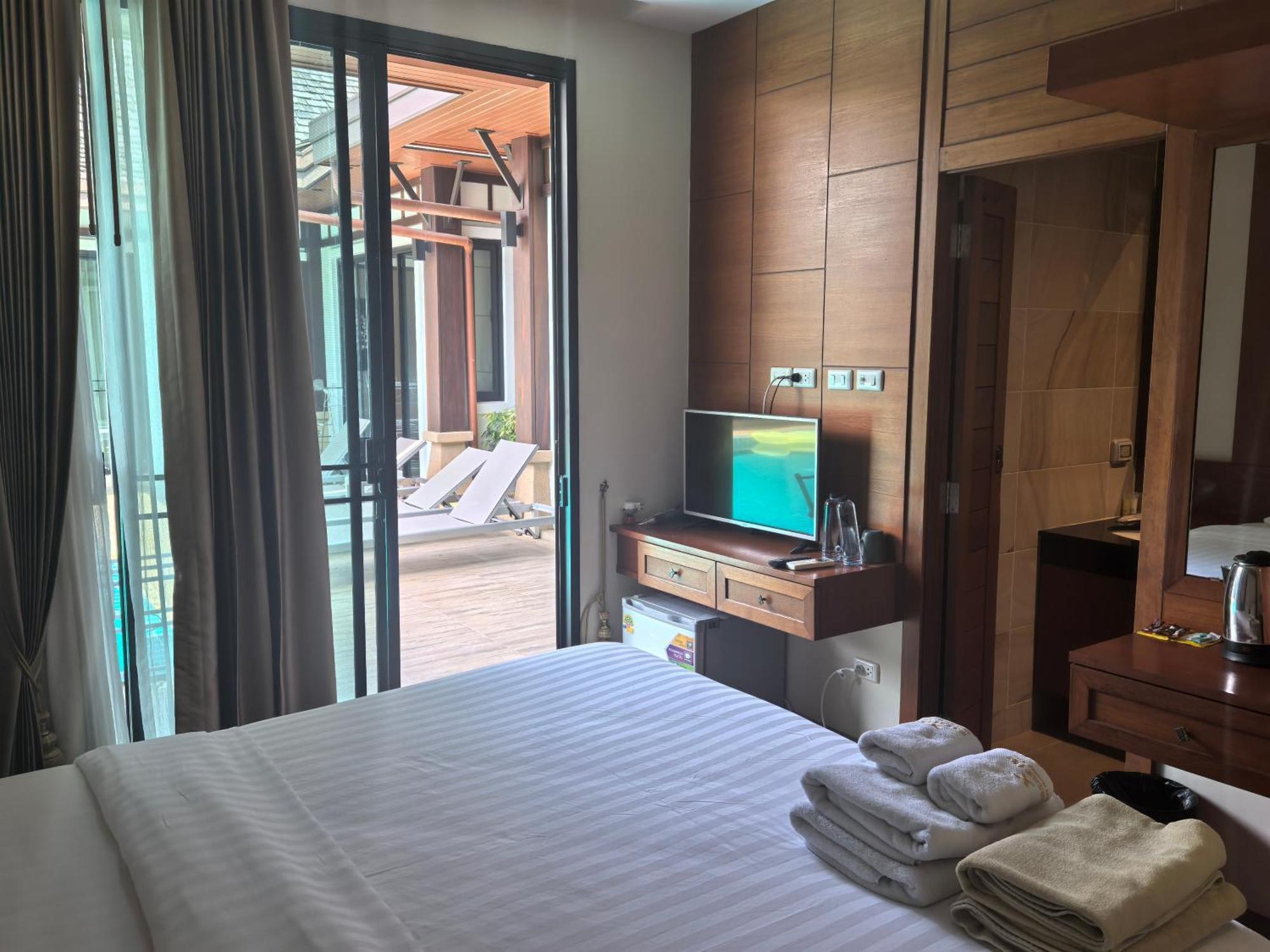 Phuket Meet Holiday Hotel 普吉岛相遇花园度假酒店 Rawai Kültér fotó