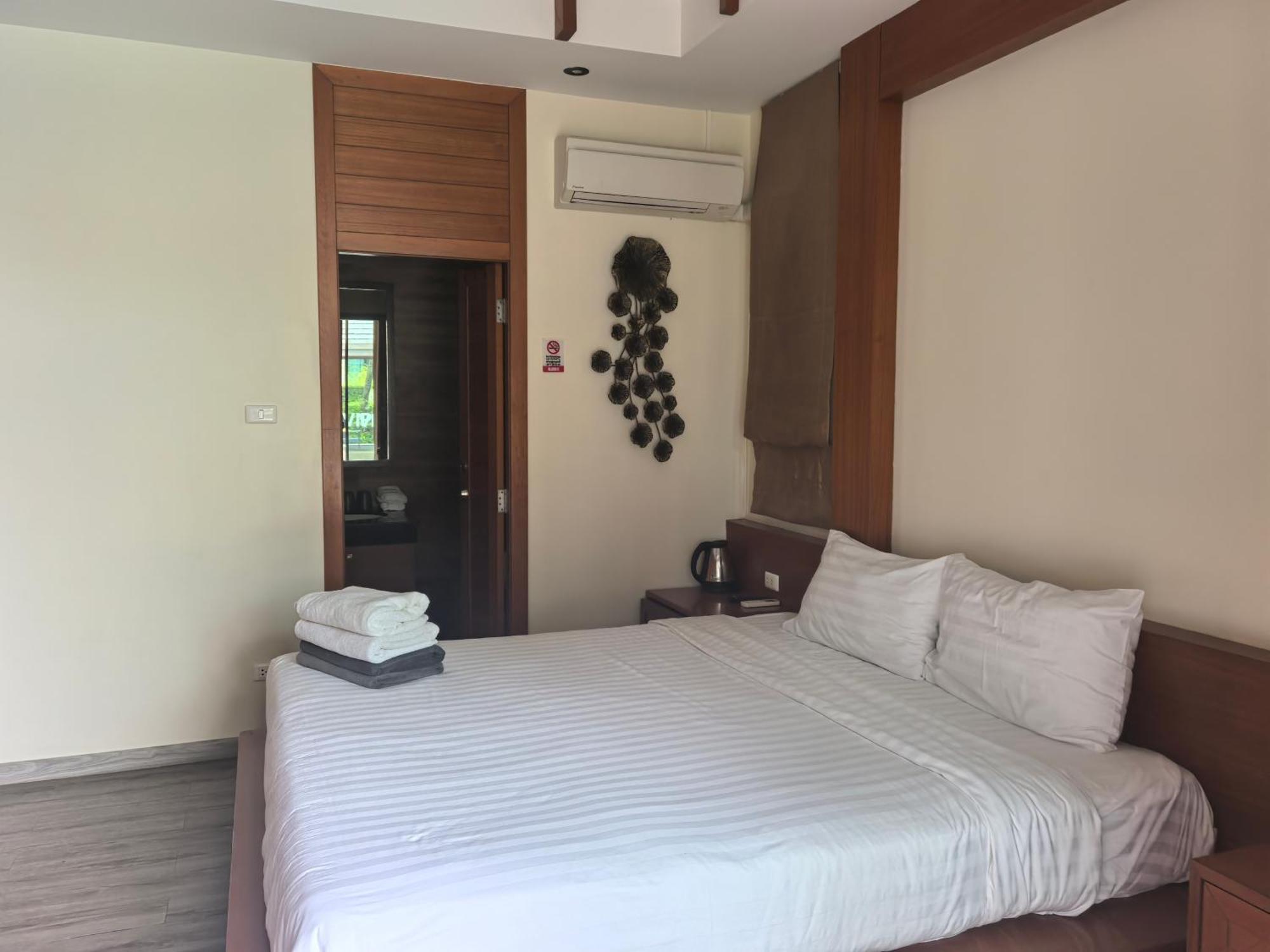 Phuket Meet Holiday Hotel 普吉岛相遇花园度假酒店 Rawai Kültér fotó
